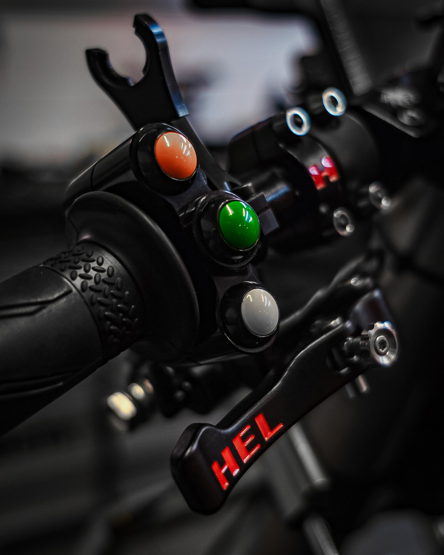 Frână de spate la degetul mare (Thumb Brake), Montare pe Ghidon HEL Performance - imagine 4