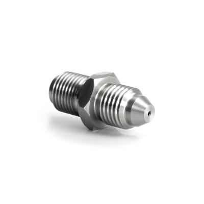 Adaptor Drept HEL Stainless Steel -4 AN Male to 7/16" x 24 Male cu Restricție de 1.2mm pentru Conducte de Alimentare cu Ulei TURBO HEL Performance